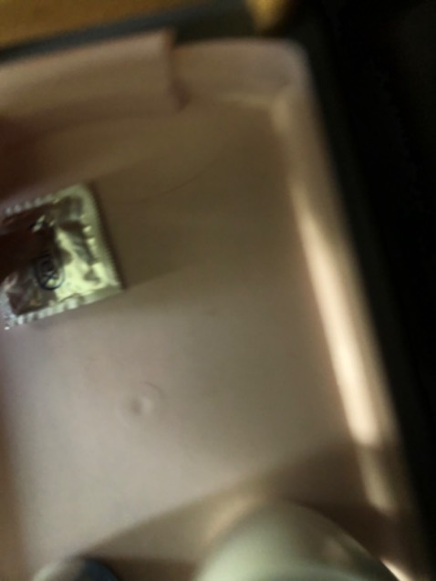 Chất bôi trơn an toàn cho người dùng,mùi hương dễ chịu,ôm sát khi dùng Chất bôi trơn an toàn cho người dùng,mùi hương dễ chịu,ôm sát khi dùng