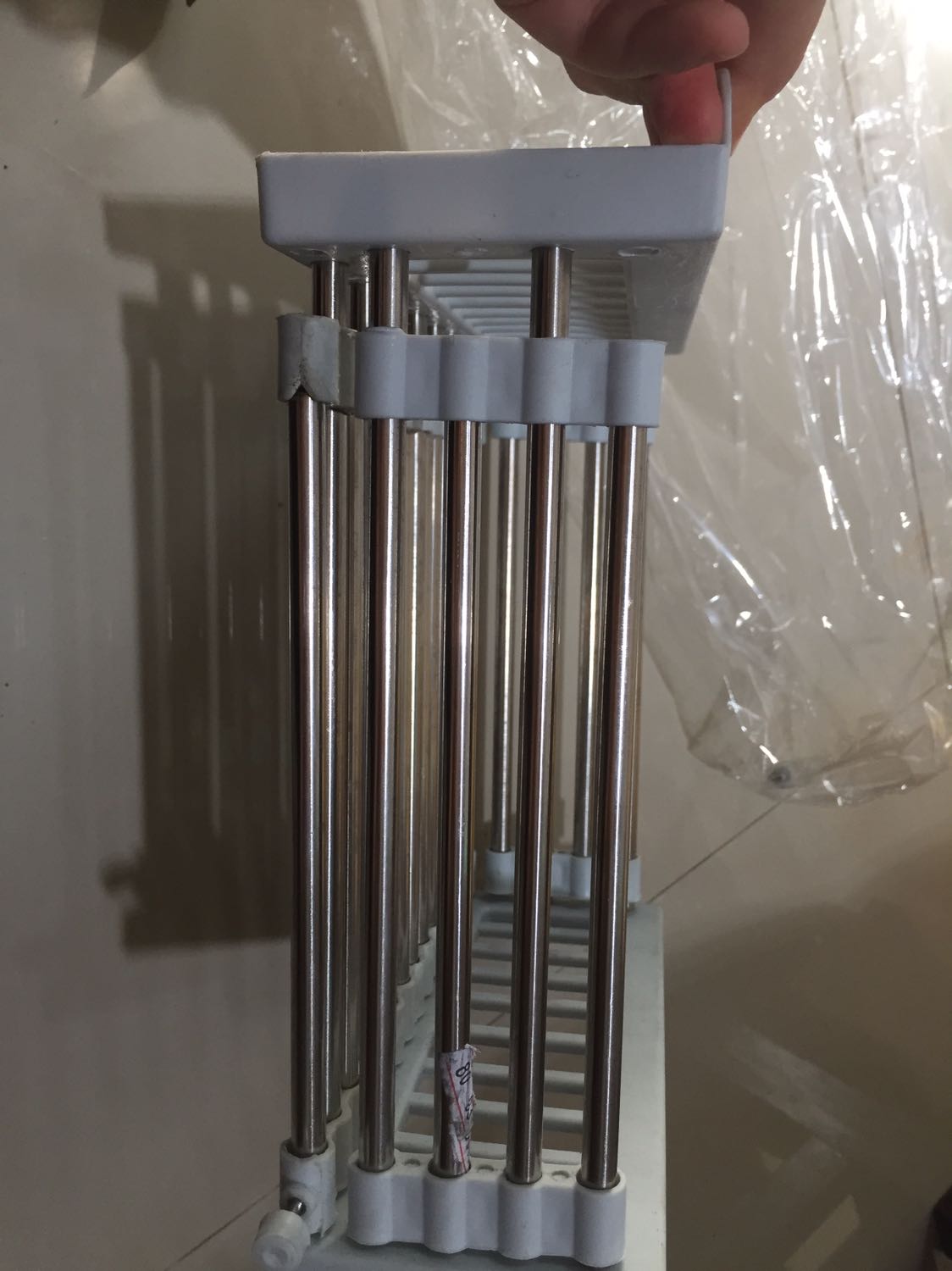 Sản phẩm giao bị trày tróc, vỡ, không chấp nhận được Sản phẩm giao bị trày tróc, vỡ, không chấp nhận được