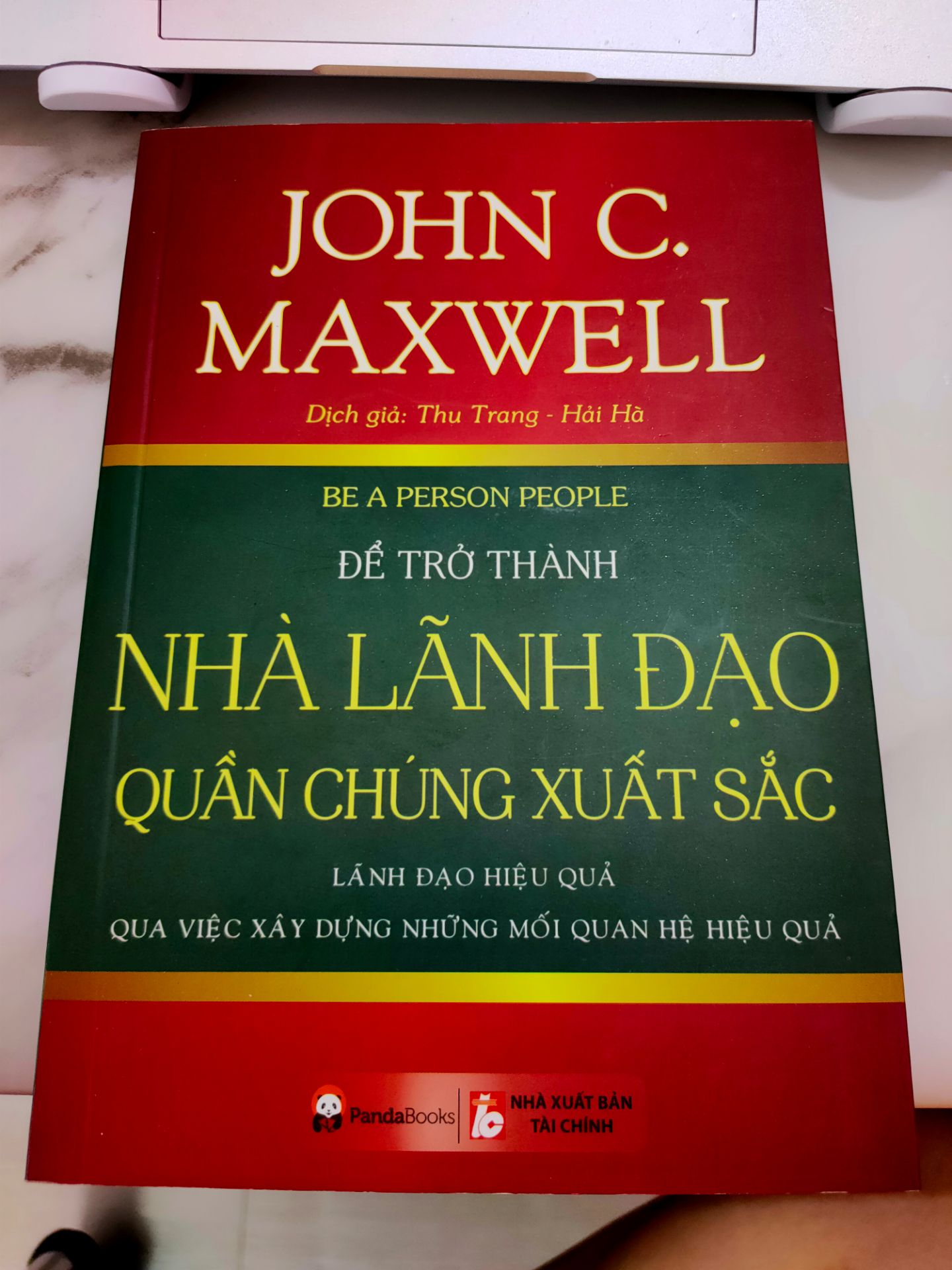 sách mới, đóng gói kỹ, giao hàng nhanh, rất hài lòng 👍