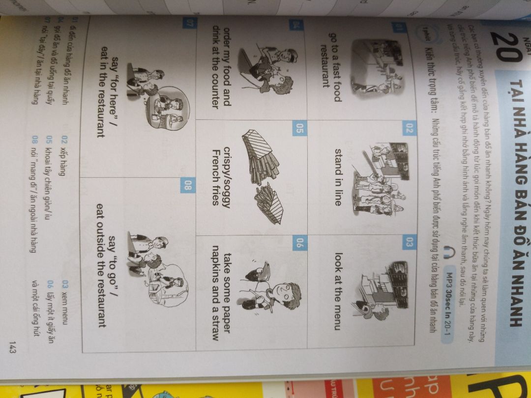 Kích thước sách như cuốn tập trắng, dễ mang đi, mực in rõ nét, có lộ trình học rõ ràng.