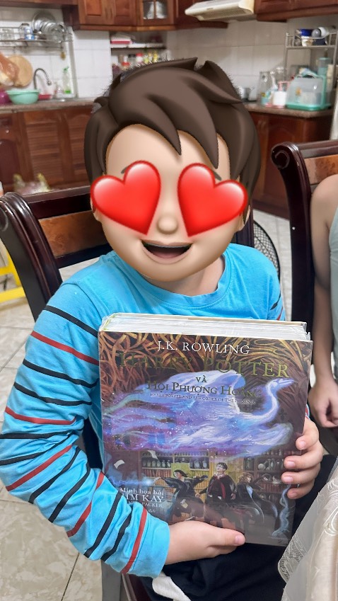 Giao hàng 2h Tphcm giao đúng hẹn. Đóng gói hộp chèn kỹ. Sách to dày nặng. Mua giá 8.8 áp mã giảm tiki + vnpay còn 714k. giá ngon với giá gốc nhưng vẫn đau ví quá huhu