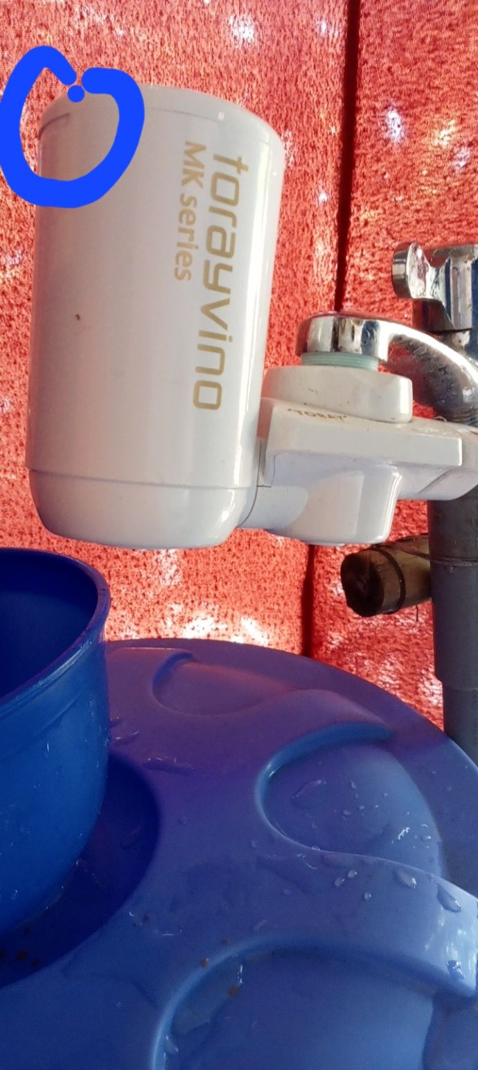 sp rất rất tệ. mua 2 lần đều thất vọng 2 lần. sp mua về sử dụng dc 1 tuần nghẹt nước  nước chảy gỉ nhỏ giọt. bỏ ra bạc triệu mua về dùng sp ko ra gì. chất lượng phục vụ khá tệ. chỉ biết đổ lỗi. ko đưa ra cách khắc phục, xử lý vấn đề của khách hàng. bán chỉ biết thu dc tiền còn mọi việc về sau ko quan tâm đến quyền lợi khách hàng. rất thất vọng.