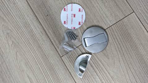 Giao hàng thiếu miếng dán 3M không thể sử dụng được.