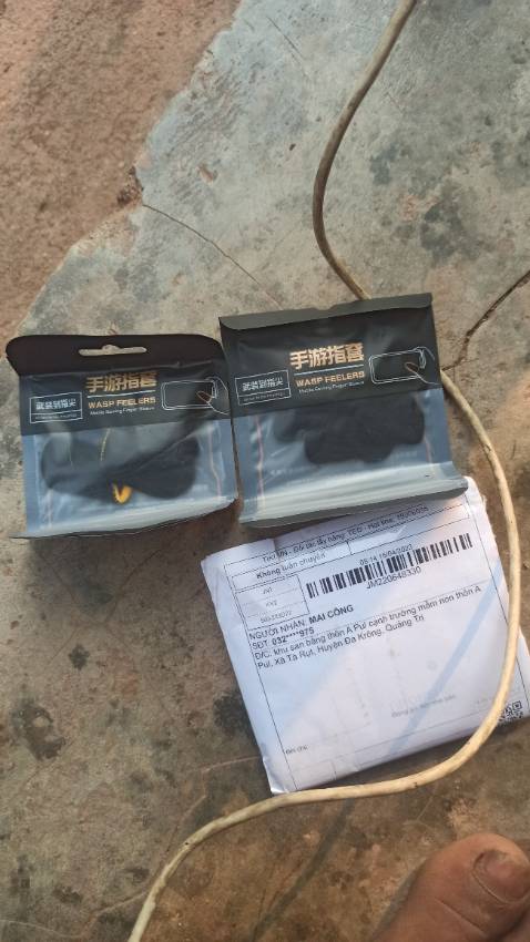 Hành như quảng cáo, bắt nhạy tốt, đeo vào cảm giác thoáng mát không cảm thấy khó chịu, có khi có thể giữ ấm và giữ mồ hôi cũng nên.