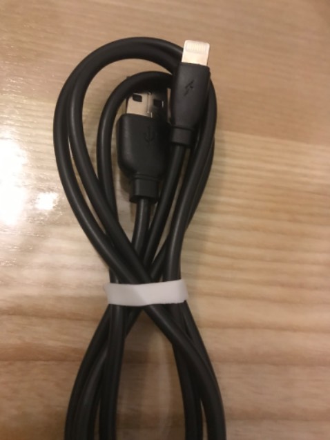 Bộ chia đúng như hình mô tả; dây nối khoảng tầm 10cm. Hoạt động cắm usb tốt