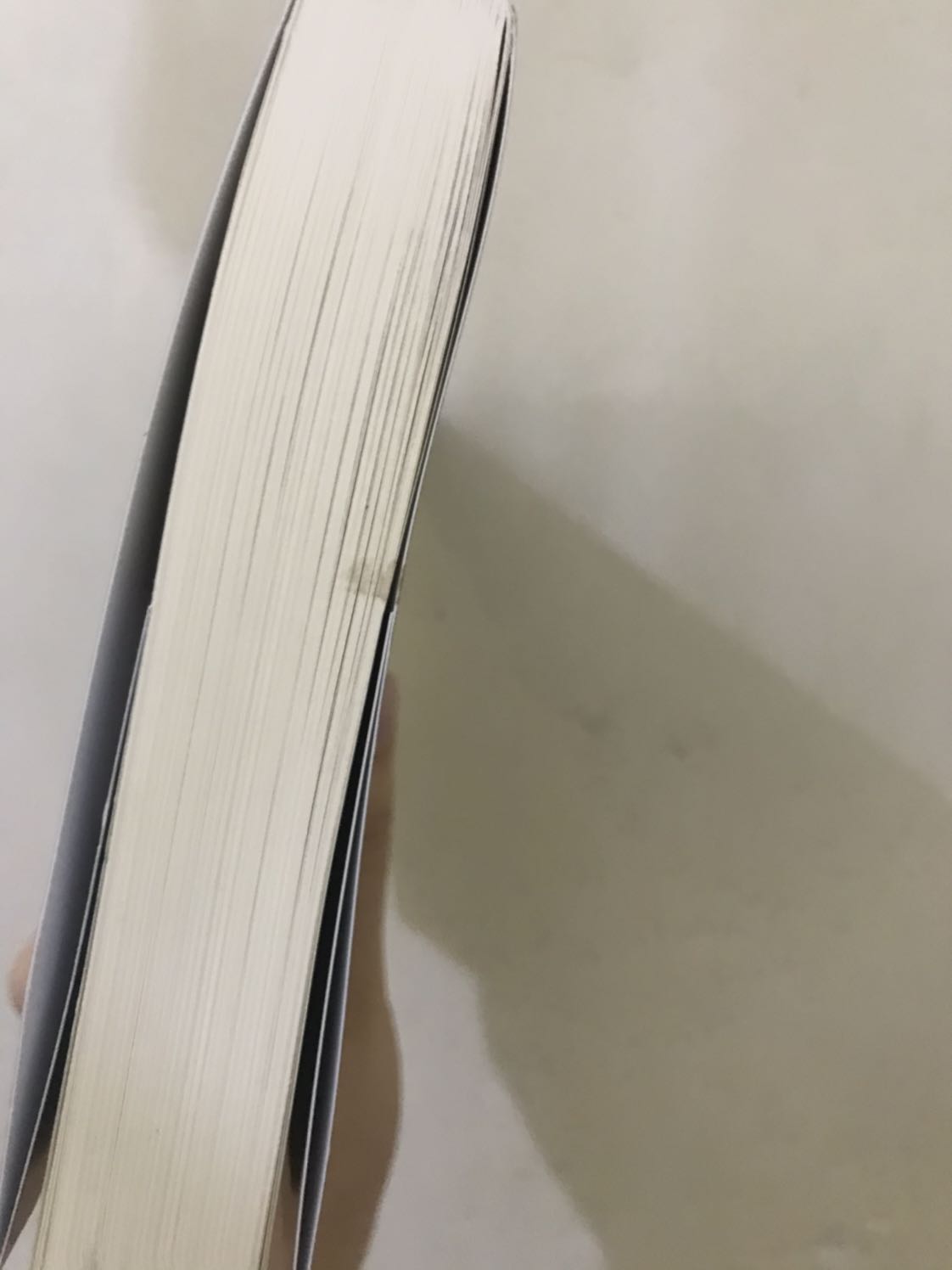 Tiki giao hàng nhanh , vừa đặt tối hôm qua hôm nay đã có hàng rồi . Cảm ơn các anh chị shipper rất nhiều . 
Còn về chất lượng sách thì rất tốt từ chữ in đến bìa sách , còn về nội dung thì mình rất háo hức để đọc .