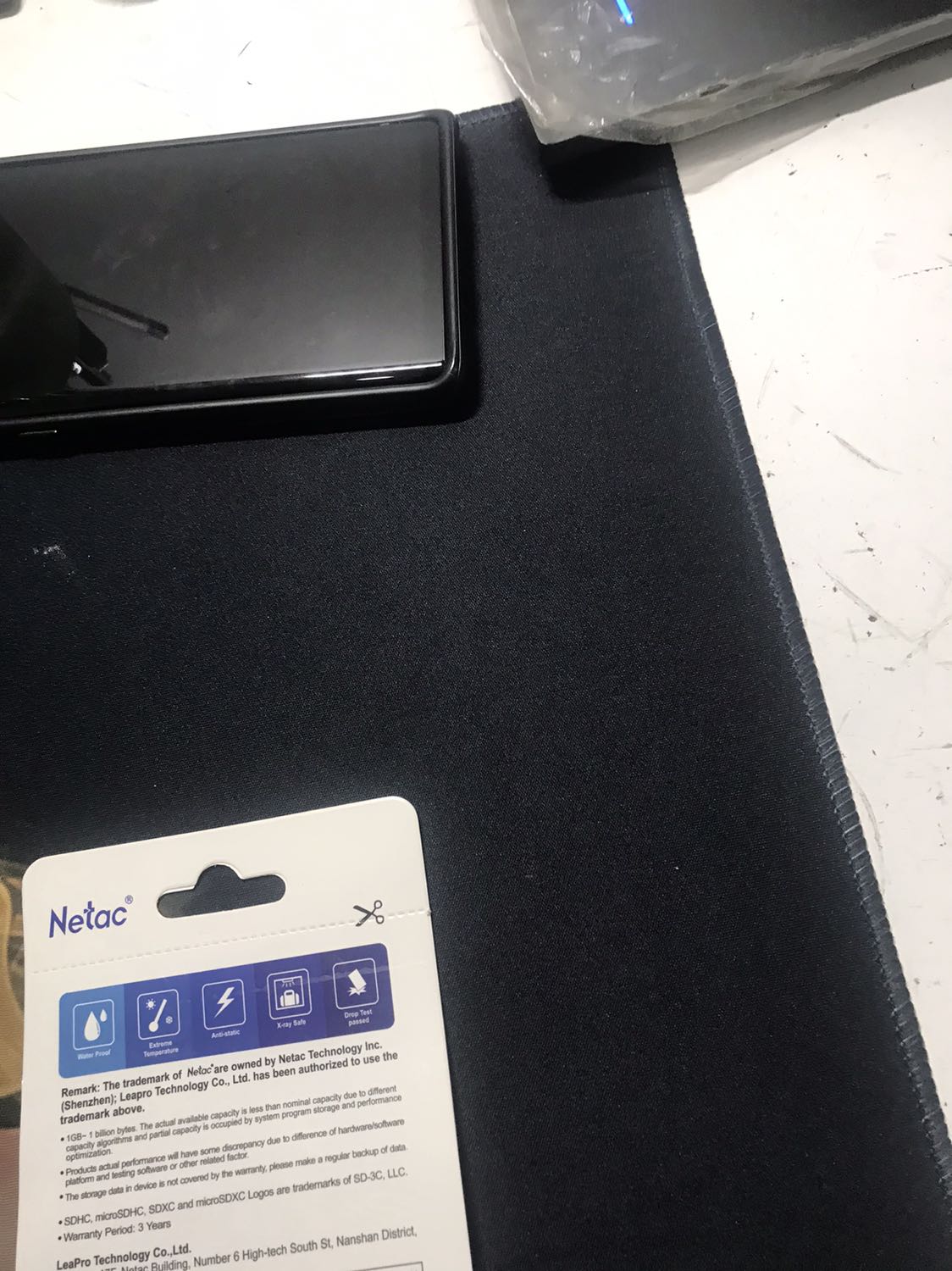 Đóng gói đẹp, giao hàng nhanh. Nhiêu đây cũng thấy vui và tin tưởng với tiki. Chất lượng chưa biết vì mới xài 1 ngày, nhưng so với giá thì tương đối rẻ.