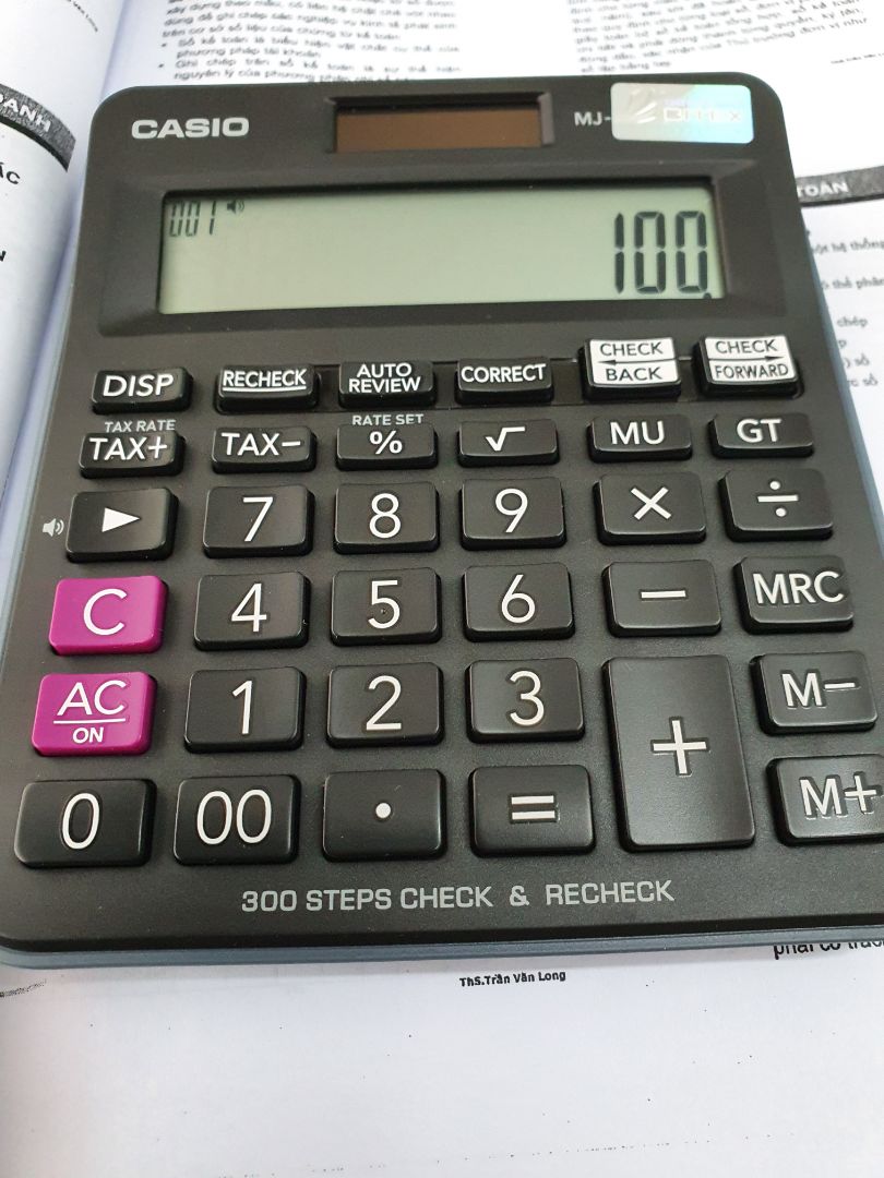 bàn phím êm,dễ bấm, màn hình rõ
có giấy bảo hành đầy đủ
giao hàng siêu nhanh