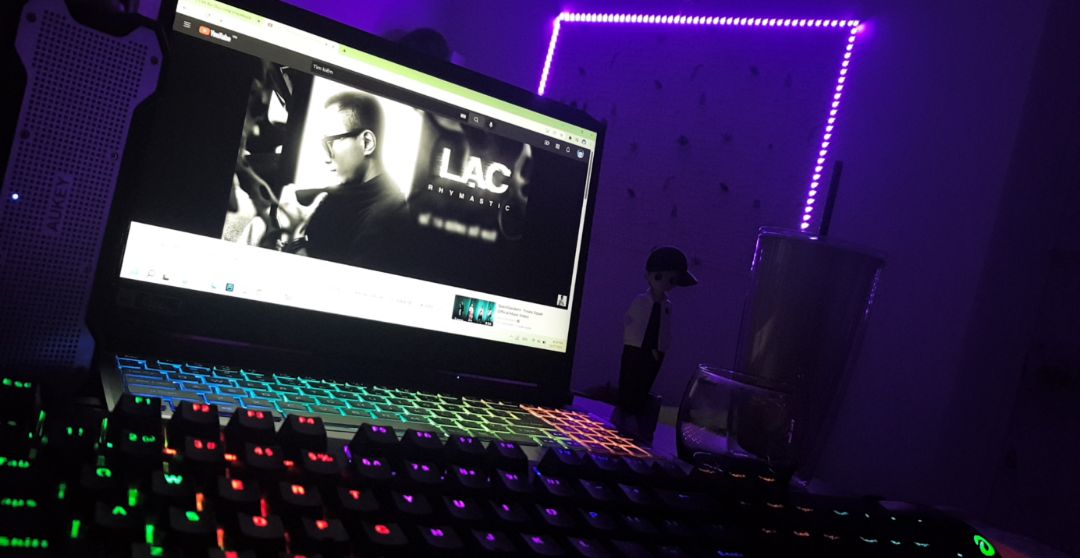 ok keo dán tốt nha