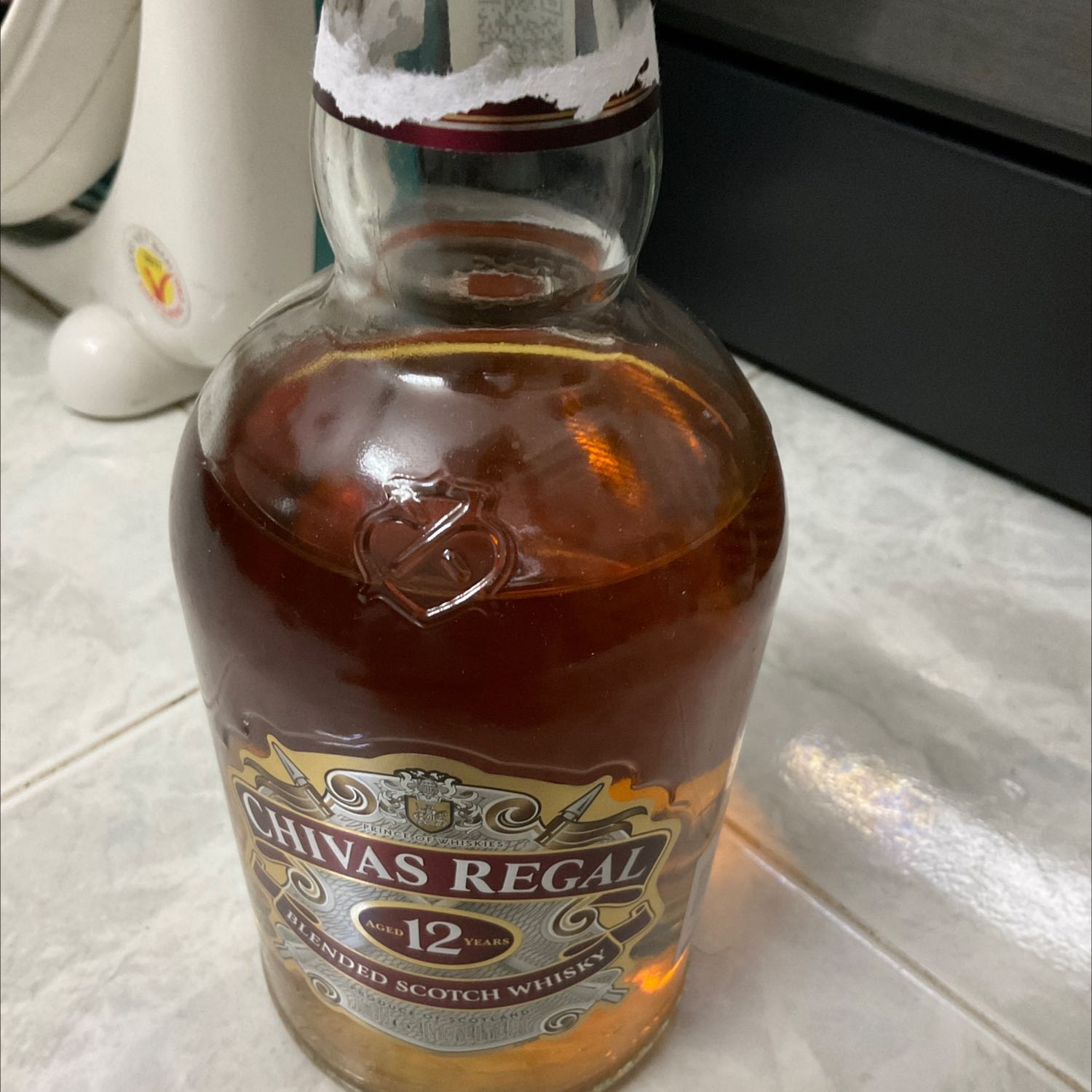 rượu uống thơm ngon, mua được lúc giảm giá, giao hàng đóng gói cẩn thận, uống rất ngon