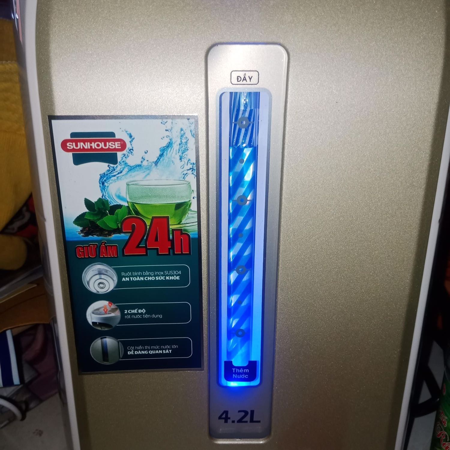 Hàng OK. .. lm ...đun sôi nhanh ...tiện lợi ........nếu tắt điện thì giữ ấm ch Ko đi lâu lm...
Cho hỏi bảo hành nếu bị lỗi nên đây TIKI