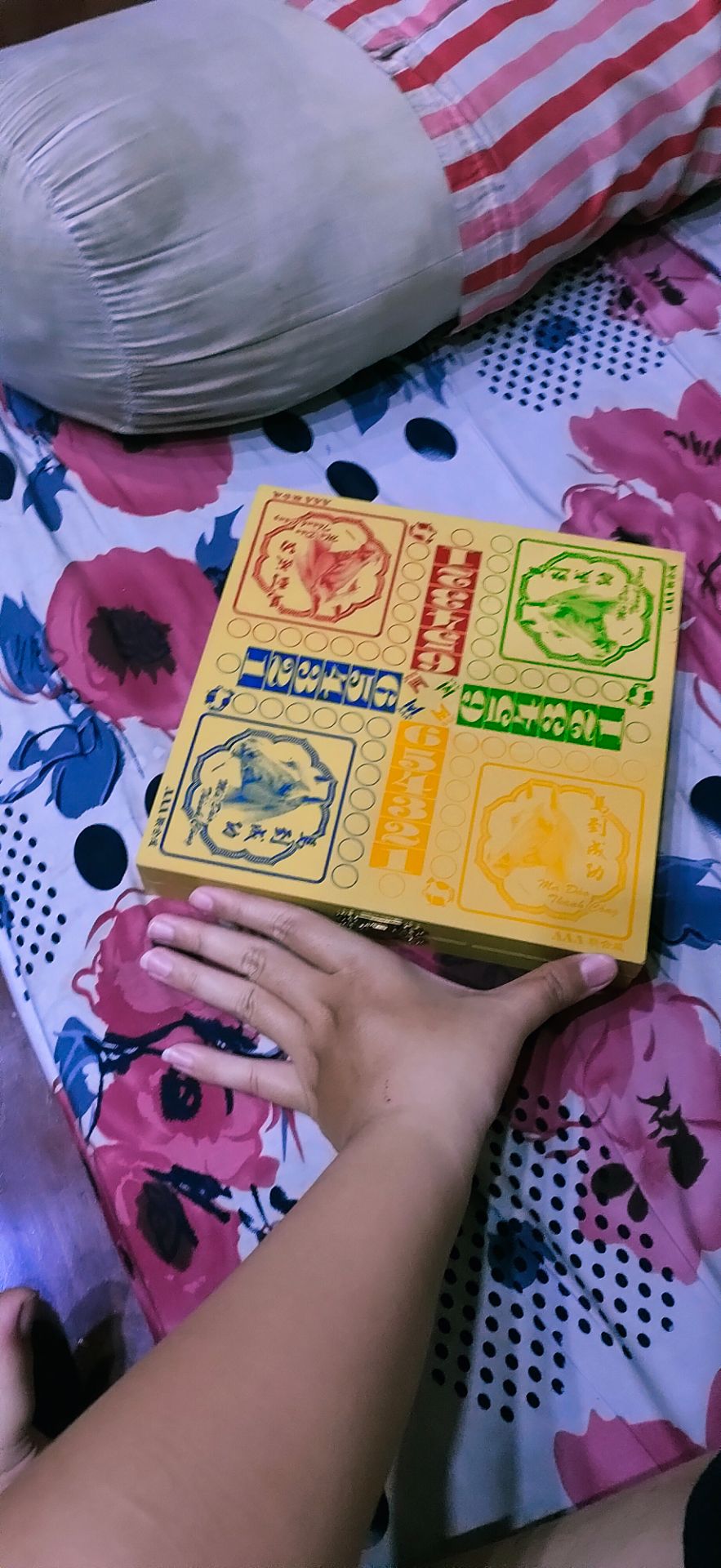 sản phẩm gói gọn, cờ cá ngựa có hơi nhỏ, còn lại thì cực kỳ thích, màu sắc không quá sặc sỡ