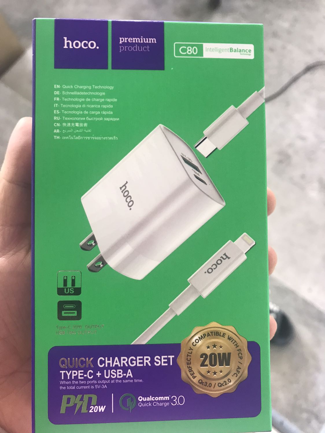 Thử sạc lần đầu với Iphone 7 plus mất khoảng 3 tiếng nhanh hơn sạc thường khoảng 2 tiếng. Sạc thường iphone trước đây máy tôi sạc phải mất khoảng 5 tiếng. Tôi viết đánh giá này để các bạn tìm được những bộ củ sạc giá hợp lý hơn. Không phải mua 10-20 bộ củ sạc là bằng cái máy rồi.