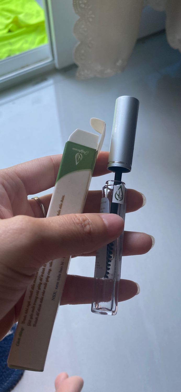 Mình khui ra thì cái macara bị vỡ rồi. Shop giao đồ thuỷ tinh mà ko có tâm gì hết vậy? Ko hề bọc lại.