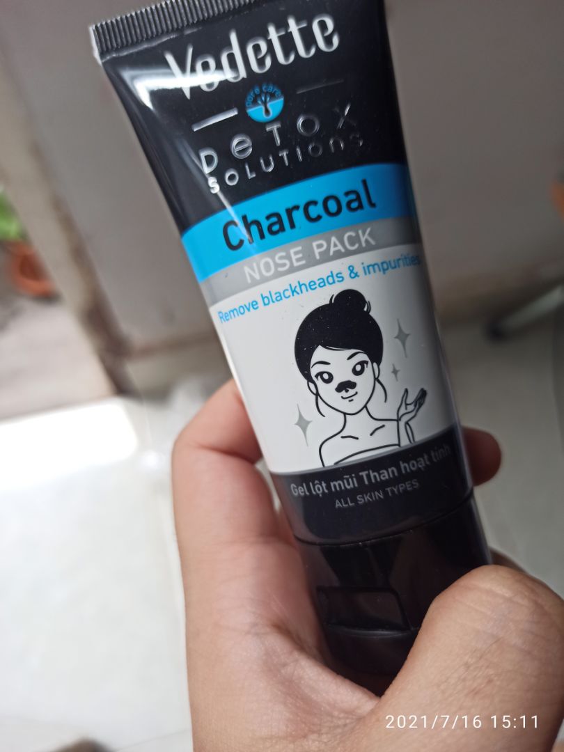 giao hàng nhanh, đóng gói cẩn thận. gel lột cũng khá sạch bề mặt, mùi cũng ok