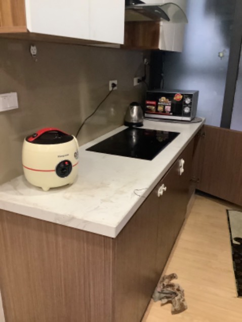 Hàng mới đẹp, nguyên đai nguyên kiện, mới dùng thử thấy khá tốt. Nút vận cảm giác mượt. Chỉ các chức năng cơ bản nên hy vọng sẽ bền. Hàng mới đẹp, nguyên đai nguyên kiện, mới dùng thử thấy khá tốt. Nút vận cảm giác mượt. Chỉ các chức năng cơ bản nên hy vọng sẽ bền.