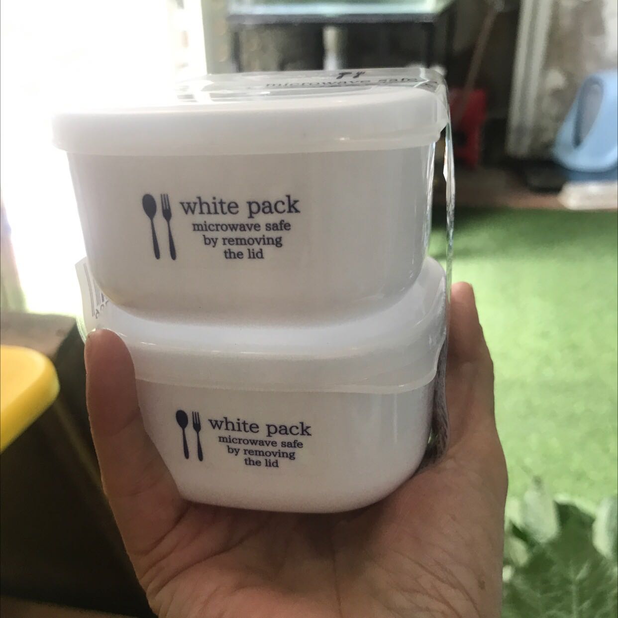 Minh mua 2 hộp nay dung tich 500ml mà đưa 2 hộp bé tẹo shop vui lòng đổi hoặc nhận hàng trả dùm