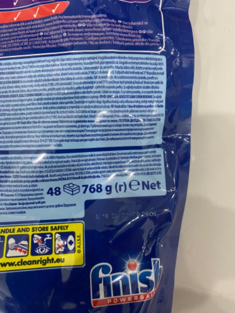 Đơn hàng là 4 gói 30 viên nhưng lại giao 3 gói 48 viên đã hết hạn sử dụng. Quá thất vọng