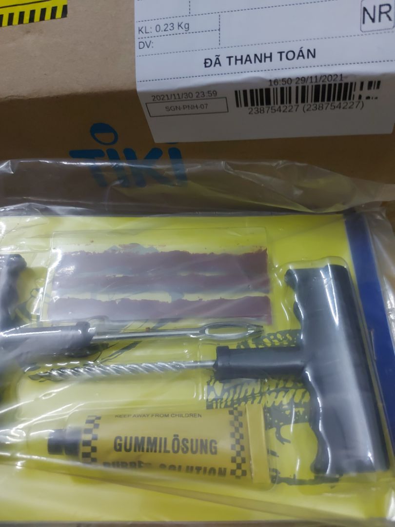 Hàng giao không đúng như hàng mình đã đặt nha shop. Shop giải quyết giúp!