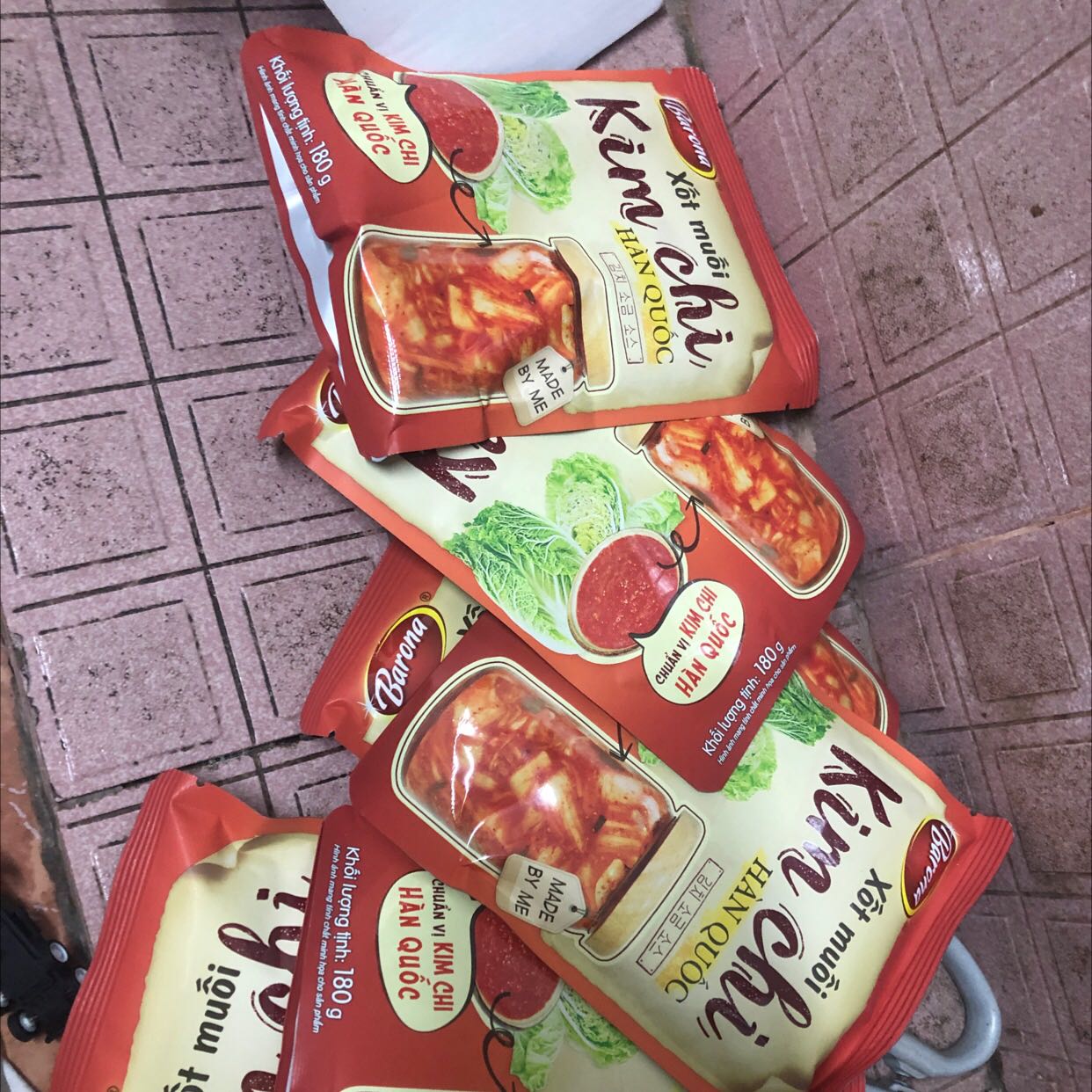 Đóng gói đẹp, giao hàng nhanh, shop giao đầy đủ số lượng. chưa thử nên ko biết ra sao.