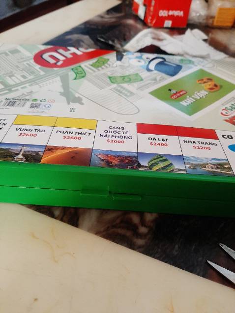 sản phẩm làm bằng nhựa chắn chắn shop đóng gói cực kì chỉnh chu giao hàng nhanh