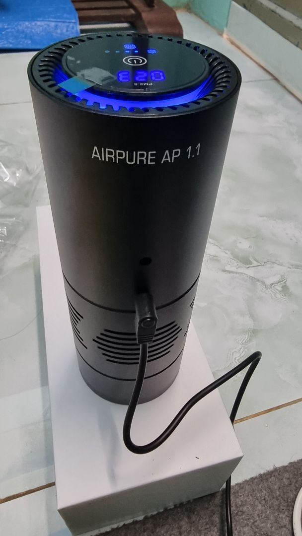 sản phẩm chất lượng,hộp và máy rất đẹp,máy chạy rất êm!