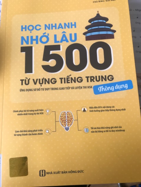 Shop đóng gói cẩn thận, sách in rõ nét, mình rất hài lòng =)) Shop đóng gói cẩn thận, sách in rõ nét, mình rất hài lòng =))