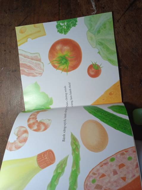 Sách hay nhưng giao hàng tới hộp hơi móp, sách vẫn còn nguyên rất đẹp Sách hay nhưng giao hàng tới hộp hơi móp, sách vẫn còn nguyên rất đẹp