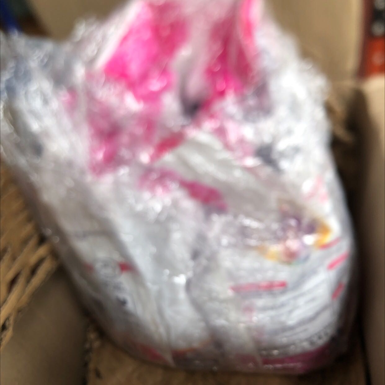 Giao hàng nhanh, shop gói hàng cẩn thận,ship thân thiện, áp dc mã giờ vàng và mã bên ví vnpay giá rẻ.
Mong lần sau có nhiều ưu đãi hơn