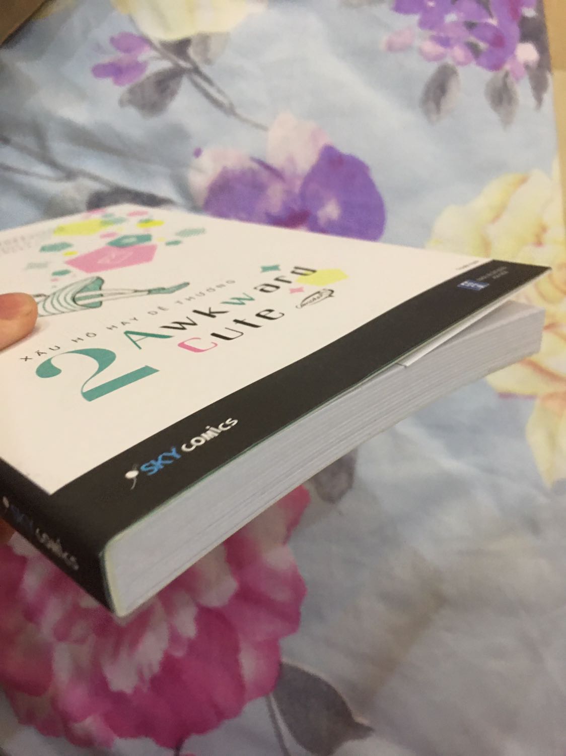 Truyện thì bụi vô cùng. Mik ko bik chứ như vậy thì chẳng tôn trọng khacha hàng thế nào. Giao hàng thì nhanh đấy nhưng mông tiki nên chú trọng hơn không giao hàng mà còn hình thức sản phẩm nhé.😢😢😢 làm ơn cho thêm vài các màng chống xóc  thì chết à😡😡
