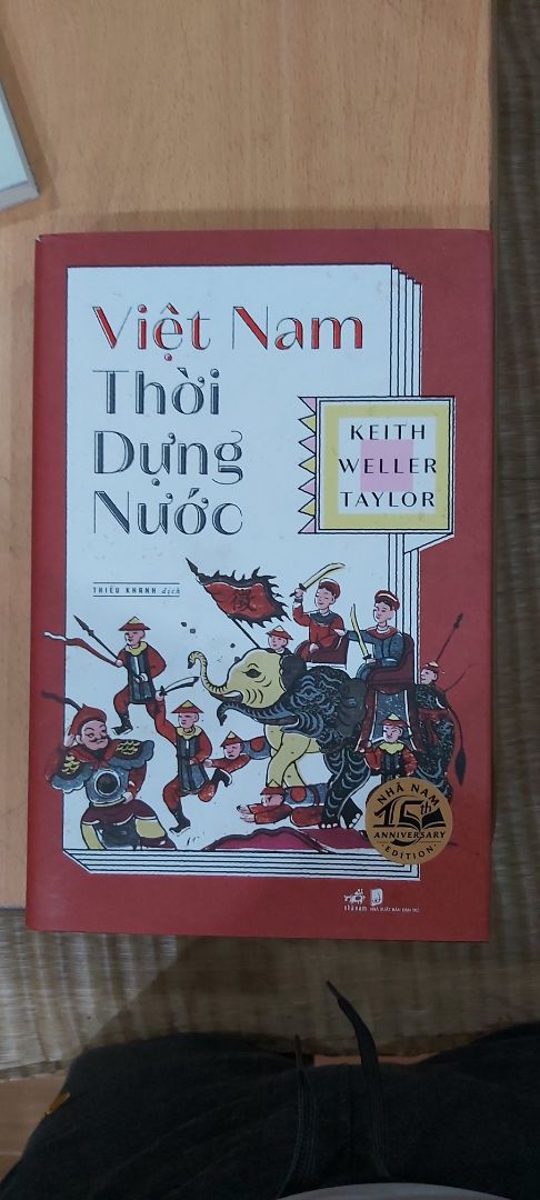 biết là sách giảm giá nhưng ko có nghĩa là giao cho khách hàng sách rách và kém chất lượng,nhiều lần bị nhận sách kém chất lượng,móp méo,rách .đã góp ý cho tiki nhiều lần nhưng vẫn bị lặp lại là sao nhỉ?