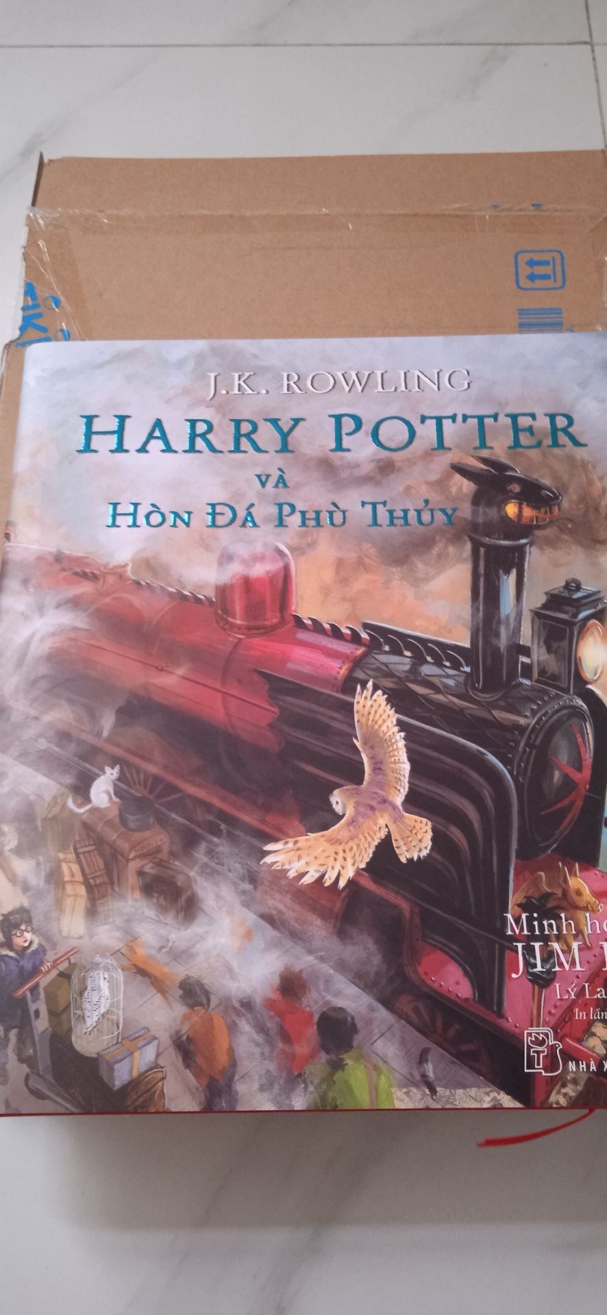 sách đẹp, trang dày, bìa cứng, nhân viên hỗ trợ tiki tư vấn nhiệt tình, nhân viên giao hàng hỗ trợ khách hàng rất tốt
sách mua nhân dịp giảm giá 50%