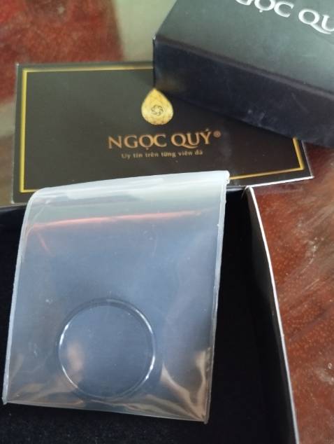 Giao hàng nhanh, đóng gói cẩn thận. Nhẫn đẹp, sáng 😍