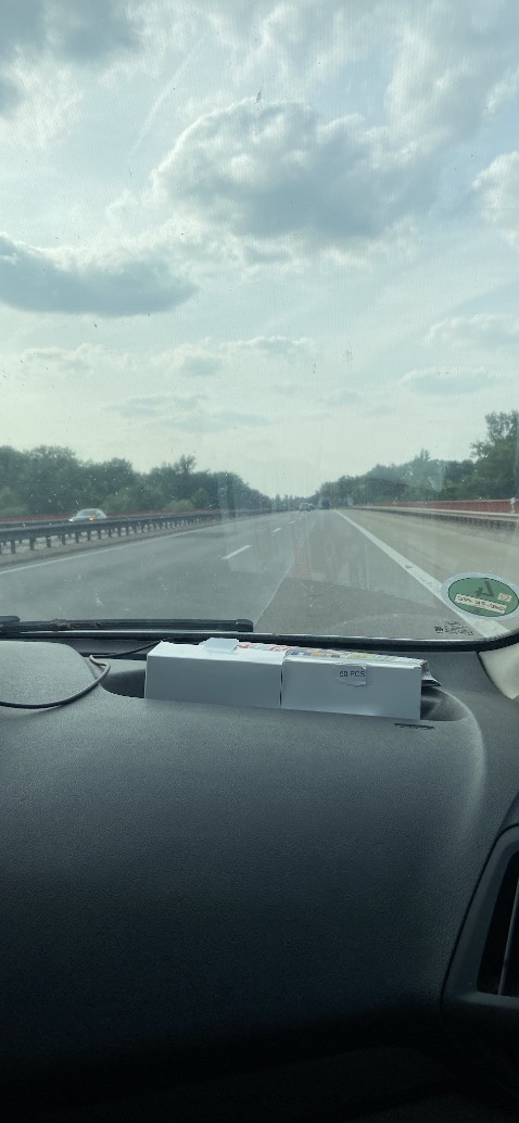 Giao nhanh - hàng chính hãng cảm ơn tiki