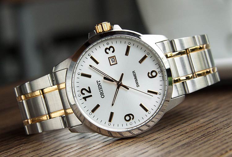 Đồng Hồ Nam Orient SUNE5002W0