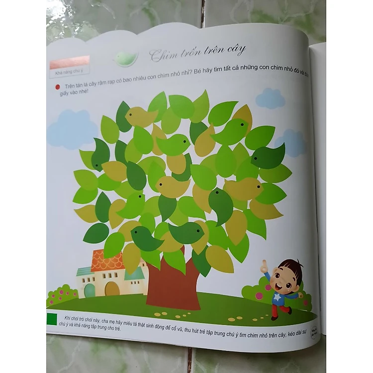 Sách 200 Miếng Bóc Dán Thông Minh - Phát Triển Chỉ Số Thông Minh IQ (2-6 Tuổi) - Tái Bản 2018