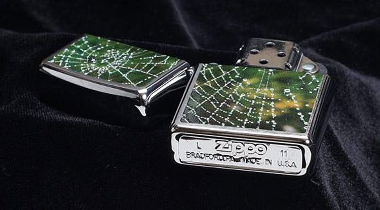 Bật Lửa Zippo 28285 Spider Web Rain Drops Brushed Chrome