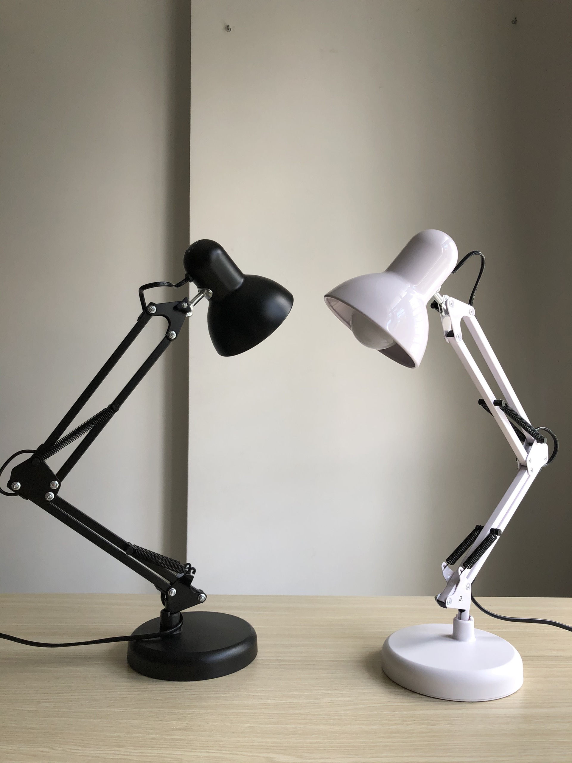Đèn Pixar, Đèn Học Chống Cận Thị, Đèn Đọc Sách, Đèn Làm Việc Để Bàn Chống Chói Mắt Lóa Mắt Bảo Vệ Mắt - Hàng Chính Hãng