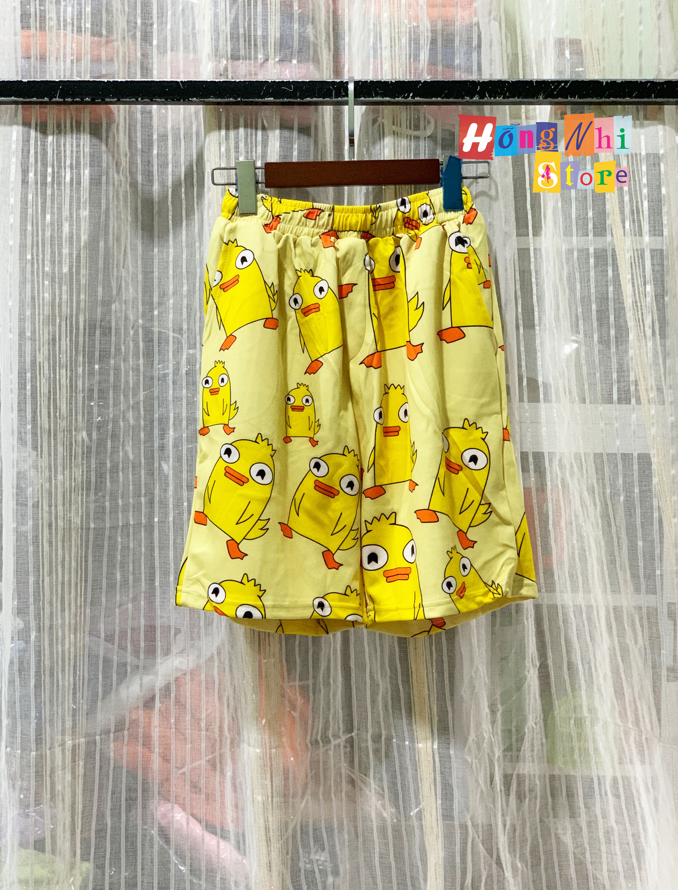 Quần Short Cartoon Unisex Hình Vịt Ducky Momo - Quần Đùi Hoạt Hình Siêu Cute - MM