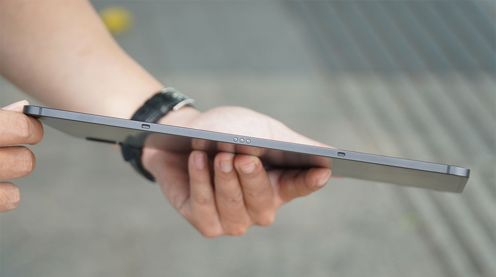 Samsung Galaxy Tab S8 Plus - Có thể kết nối bàn phím