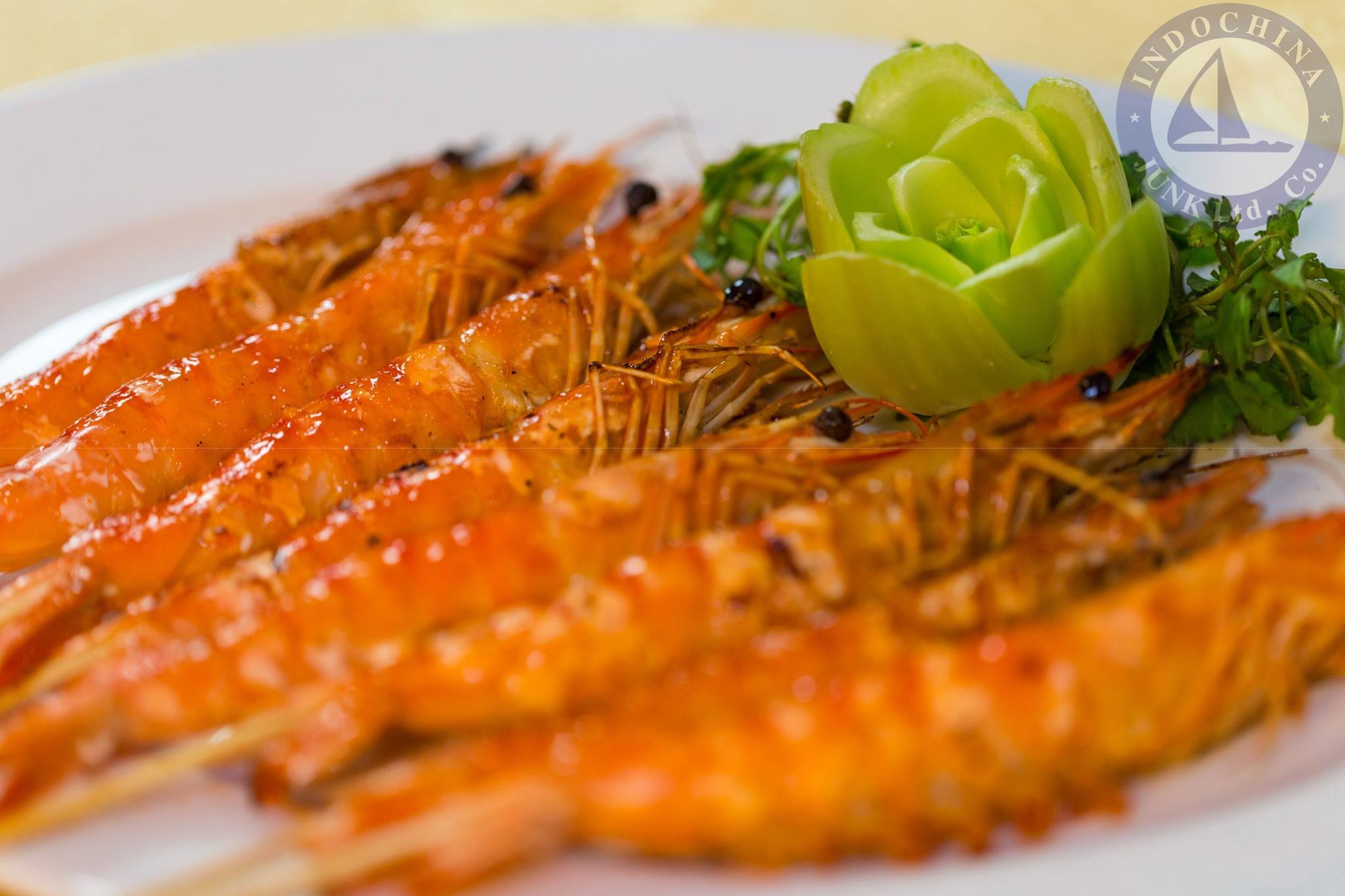 Buffet Tối Trên Tàu Indochina Queen Du Ngoạn Sông Sài Gòn