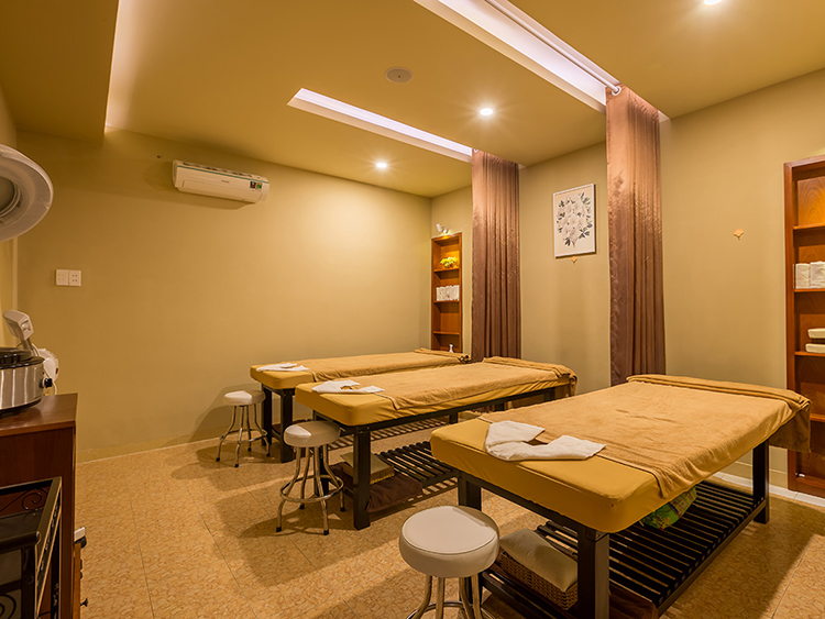 Liệu Trình 80 Phút Chăm Sóc Da Bằng Vitamin C Kết Hợp Đắp Mặt Nạ Thảo Dược (Miễn Tip) Tại Thị Spa