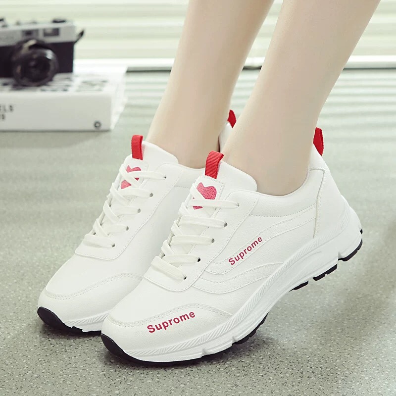 Giày Sneaker Nữ Đế Cao Chống Trơn, Trái Tim Ở Mũi Hapu Giày Sneaker Nữ Đế Cao Chống Trơn, Trái Tim Ở Mũi Hapu