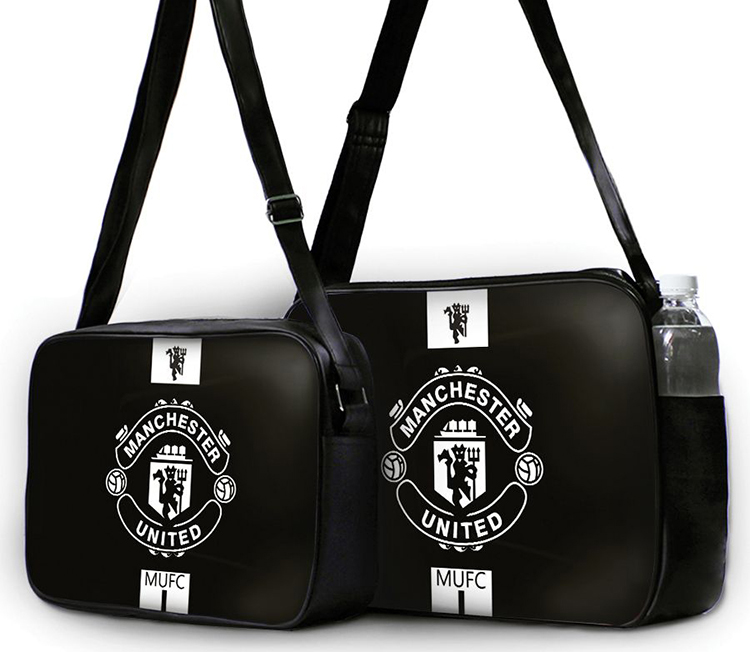 Túi Đeo Chéo Hộp Unisex Manchester United - TCST022