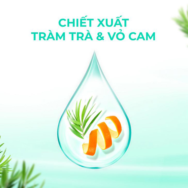 Nước xả vải em bé Comfort Kháng Khuẩn Dịu Nhẹ Túi 2.4L