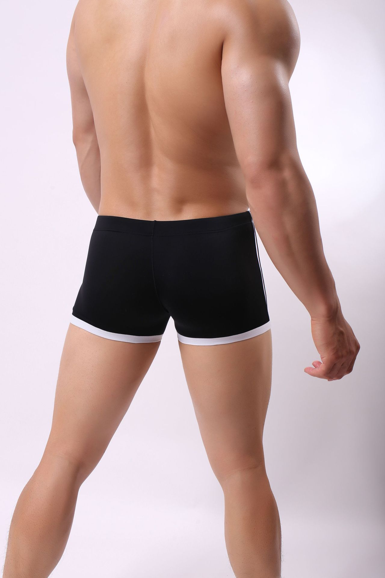 Quần Bơi Nam Boxers Brave Person B1010 - Thiết Kế Trẻ Trung Thể Thao Dây Buộc Quần - Màu Sắc Kết Hợp Thời Trang Nam Tính