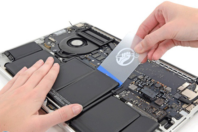 Dịch Vụ Thay Pin Macbook Pro Retina 15 inch A1398 (2015) mã pin A1618 tại Z