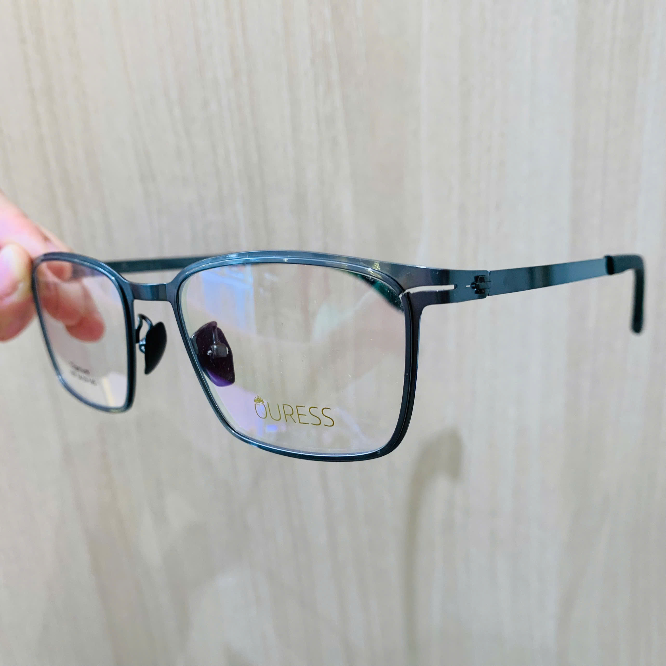 Gọng kính titanium T1187 thời trang cao cấp nam siêu nhẹ siêu bền OURESS