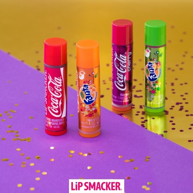 LipSmaker Coca Cola Vintage Bottle Tint với 6 vị độc đáo, đựng trong vỉ nhôm chắc chắn