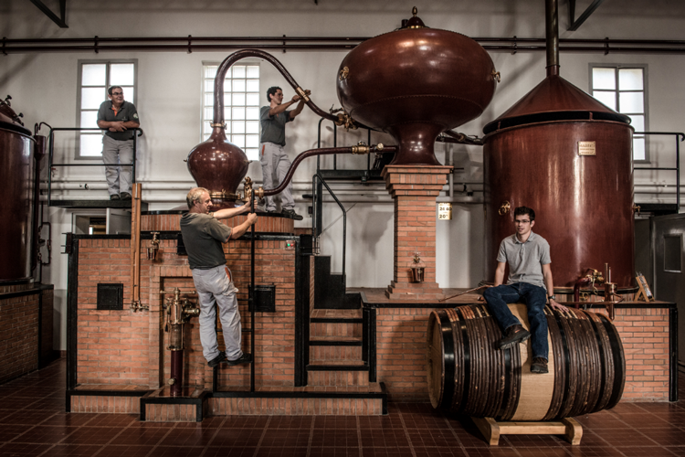 Rượu Cognac Hennessy Very Special - Kèm Hộp